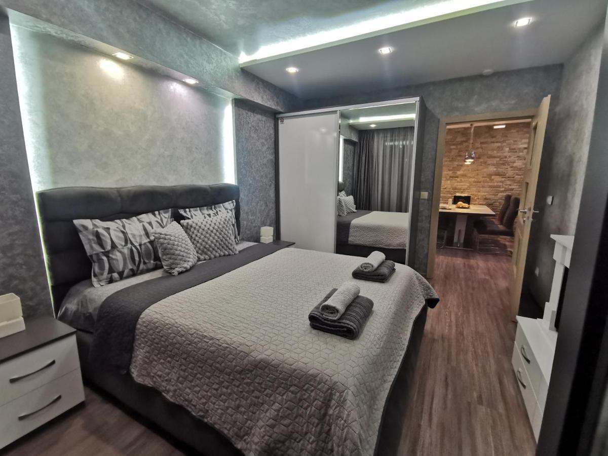 Paradise Swing Apartment